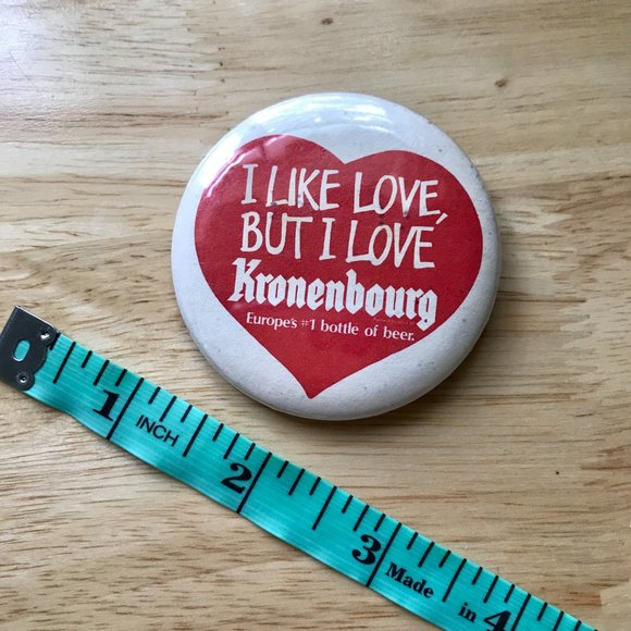 Vintage KRONENBOURG Beer ❤️ Pinback Button - Picture 4 of 4
